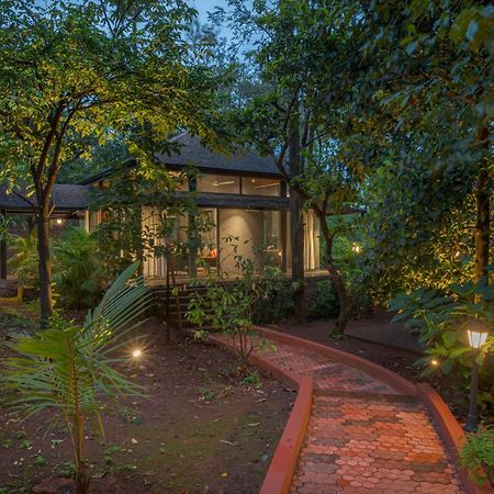 Saffronstays The Glasshouse, Panchgani - Beautiful Glass Villa For Couples 外观 照片